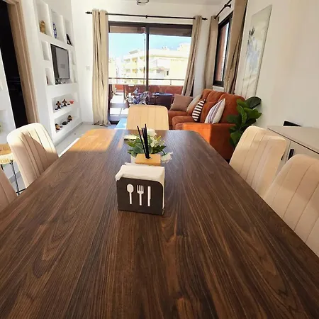 2br With Huge Balcony & Views Apartment *