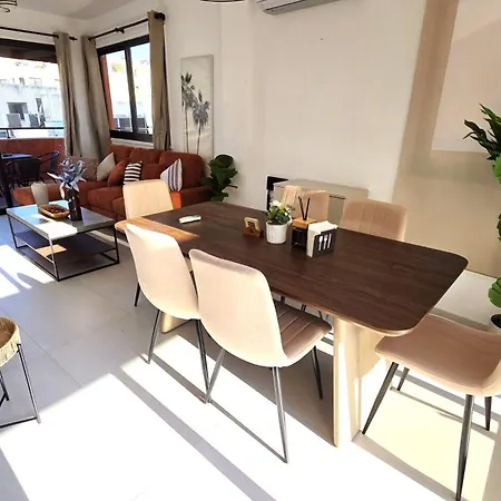 Apartment 2br With Huge Balcony & Views Larnaka
